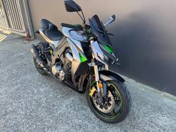 2014 Kawasaki Z1000 GREEN