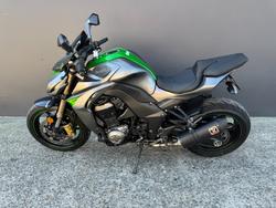 2014 Kawasaki Z1000 GREEN