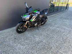 2014 Kawasaki Z1000 GREEN