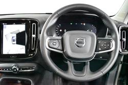 2022 Volvo XC40 Ultimate B5 Dark