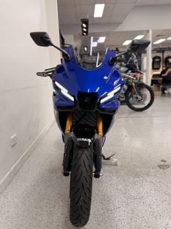 2025 YAMAHA YZF-R3 Blue