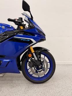 2025 YAMAHA YZF-R3 Blue