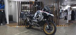 2020 BMW Motorrad R 1250 GS ADVENTURE LIGHT WHITE UNI/RACINGBLUE MET/RACI