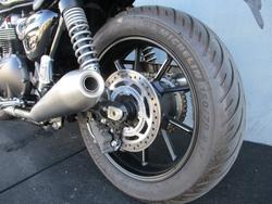 2025 Triumph BONNEVILLE SPEED TWIN Black