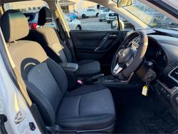 2017 SUBARU FORESTER 2.0D-L