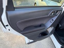 2017 SUBARU FORESTER 2.0D-L