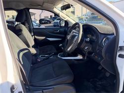 2018 NISSAN NAVARA RX (4x2)