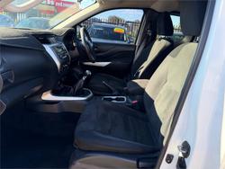 2018 NISSAN NAVARA RX (4x2)