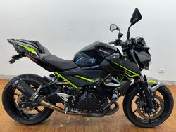 Kawasaki Z400