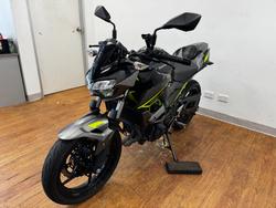 2022 Kawasaki Z400 GREEN