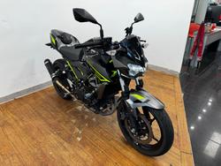 2022 Kawasaki Z400 GREEN