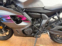 2024 Yamaha YZF-R7LA GREY