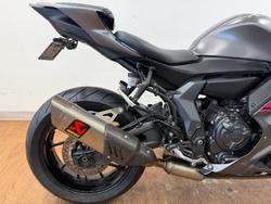 2024 Yamaha YZF-R7LA GREY