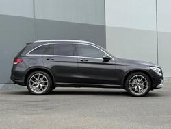 2022 Mercedes-Benz GLC-Class GLC300