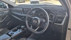 2024 Nissan X-TRAIL ST-L