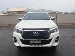 2019 Toyota Hilux SR5