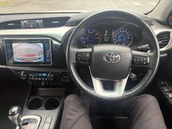 2019 Toyota Hilux SR5