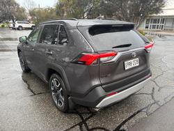 2020 Toyota RAV4 Edge