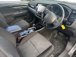 2021 Mitsubishi Outlander ES