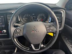 2021 Mitsubishi Outlander ES