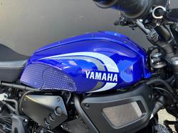 2024 Yamaha XSR700 BLUE