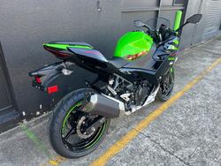 2021 Kawasaki NINJA 400 SE GREEN