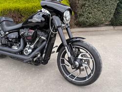 2018 HARLEY-DAVIDSON FLSB SPORT GLIDE (CUSTOM TT) Black