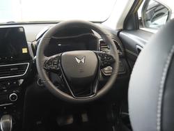 2025 Mahindra XUV3XO AX7L