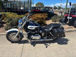 2011 Triumph AMERICA Blue