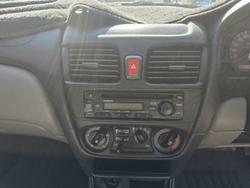 2003 Nissan Pulsar ST