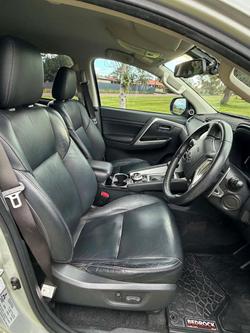 2021 Mitsubishi Pajero Sport Exceed
