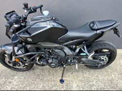 2024 Yamaha MT-09 Y-AMT BLACK