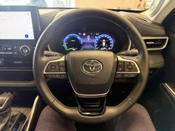 2025 Toyota Kluger Grande