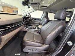 2024 Kia Carnival GT-Line