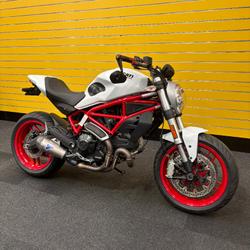 2018 DUCATI MONSTER 797 STAR WHITE-DARK ST White