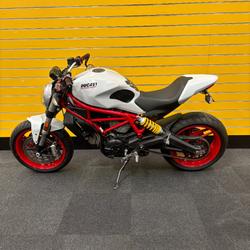 2018 DUCATI MONSTER 797 STAR WHITE-DARK ST White