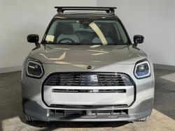 2024 MINI Countryman C Core