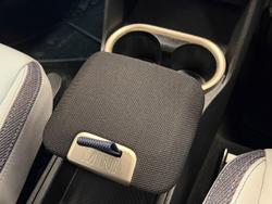 2024 MINI Countryman C Core