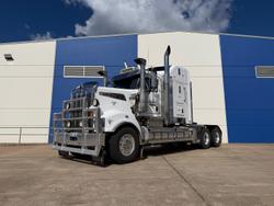 2023 Kenworth T909