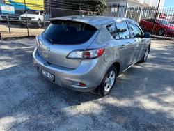 2013 MAZDA MAZDA3 NEO