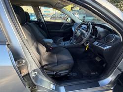 2013 MAZDA MAZDA3 NEO