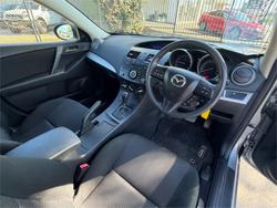2013 MAZDA MAZDA3 NEO