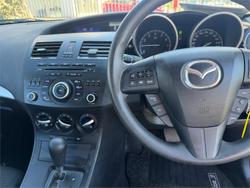 2013 MAZDA MAZDA3 NEO