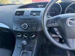 2013 MAZDA MAZDA3 NEO