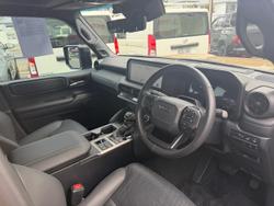 2025 Toyota Landcruiser Prado Altitude