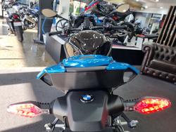 2026 BMW Motorrad S 1000 R Bluefire/Mugiallo Yellow