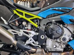 2026 BMW Motorrad S 1000 R Bluefire/Mugiallo Yellow