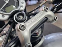 2017 Triumph STREET TWIN SILVER