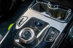 2026 Suzuki e VITARA Motion AP Arctic White Pearl