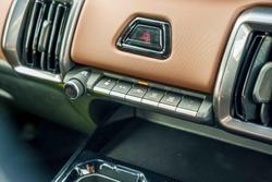 2026 Suzuki e VITARA Motion AP Arctic White Pearl